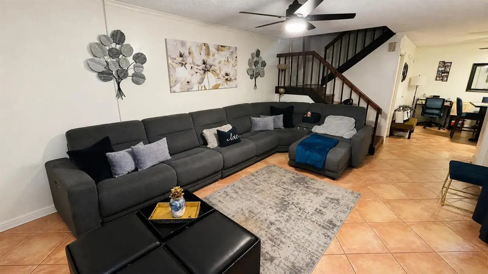 2 bedroom 2 bath Residential Lease for rent at 245 Woodland Road, Palm Springs FL 33461