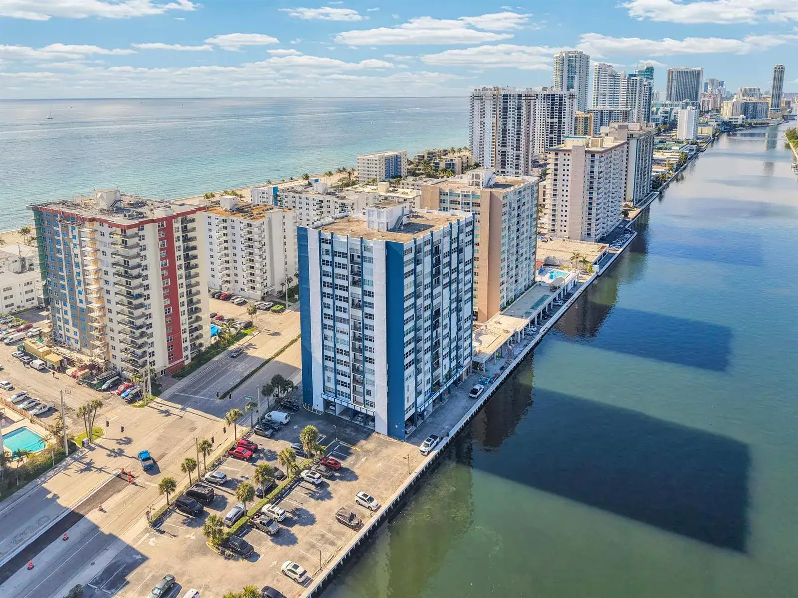 2 bedroom 2 bath Residential for sale at 1400 S Ocean Drive # 1702, Hollywood FL 33019