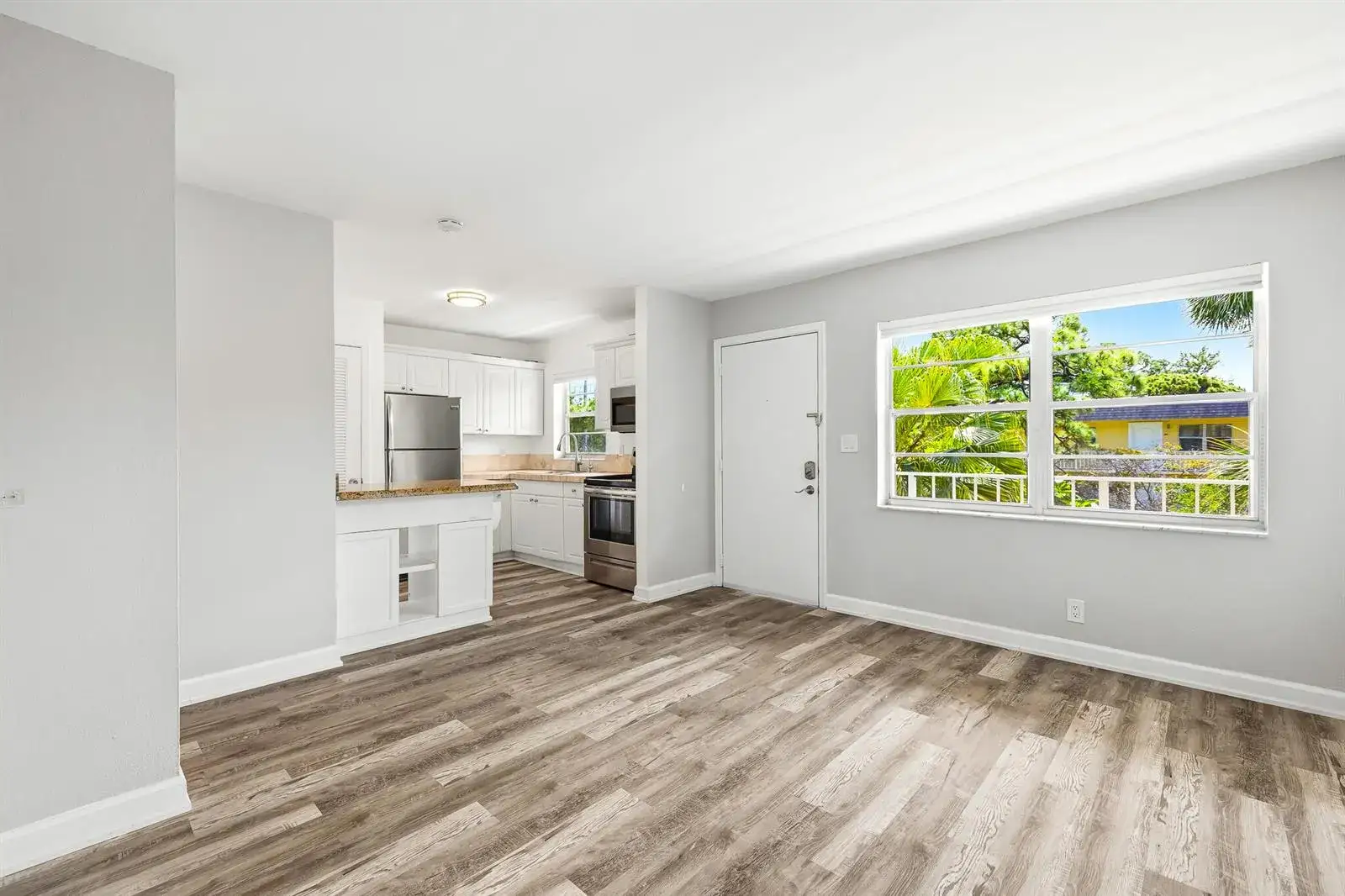 2 bedroom 1 bath Residential for sale at 5162 NE 6th Avenue # 317, Oakland Park FL 33334
