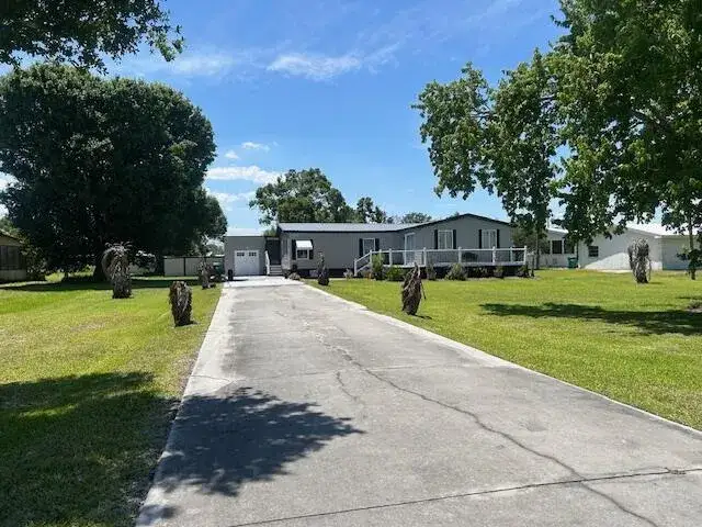 4031 SW 9th Way, Okeechobee FL 34974