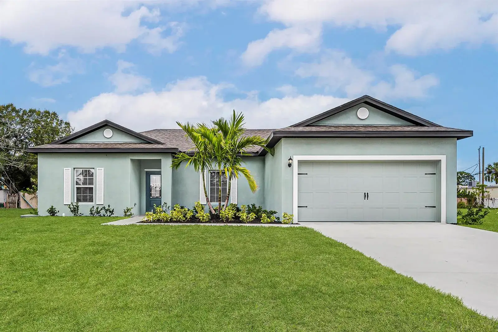 3 bedroom 2 bath Residential for sale at 7855 104th Avenue, Vero Beach FL 32967