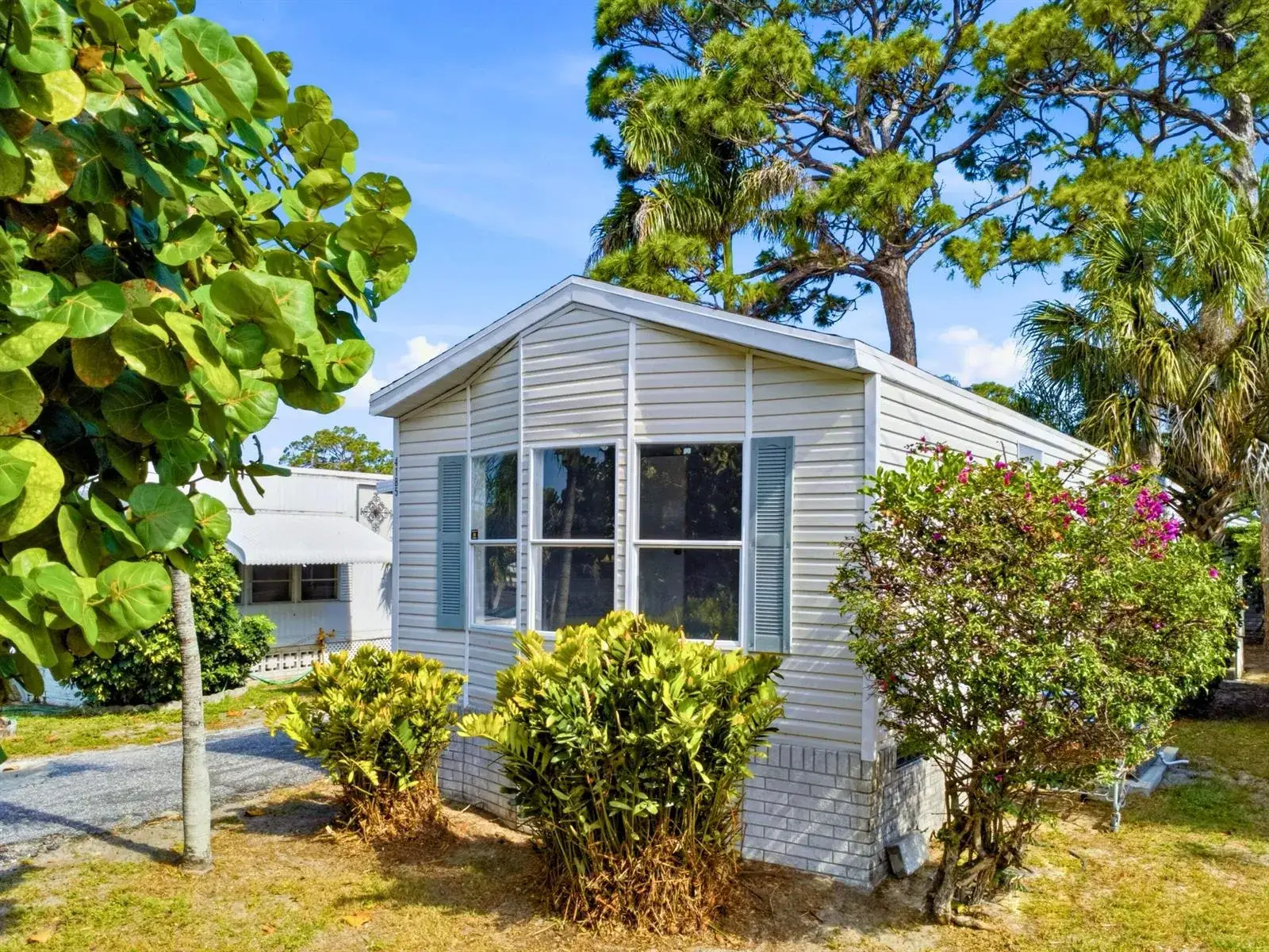 2 bedroom 2 bath Residential for sale at 4185 N Shady Lane, Boynton Beach FL 33436