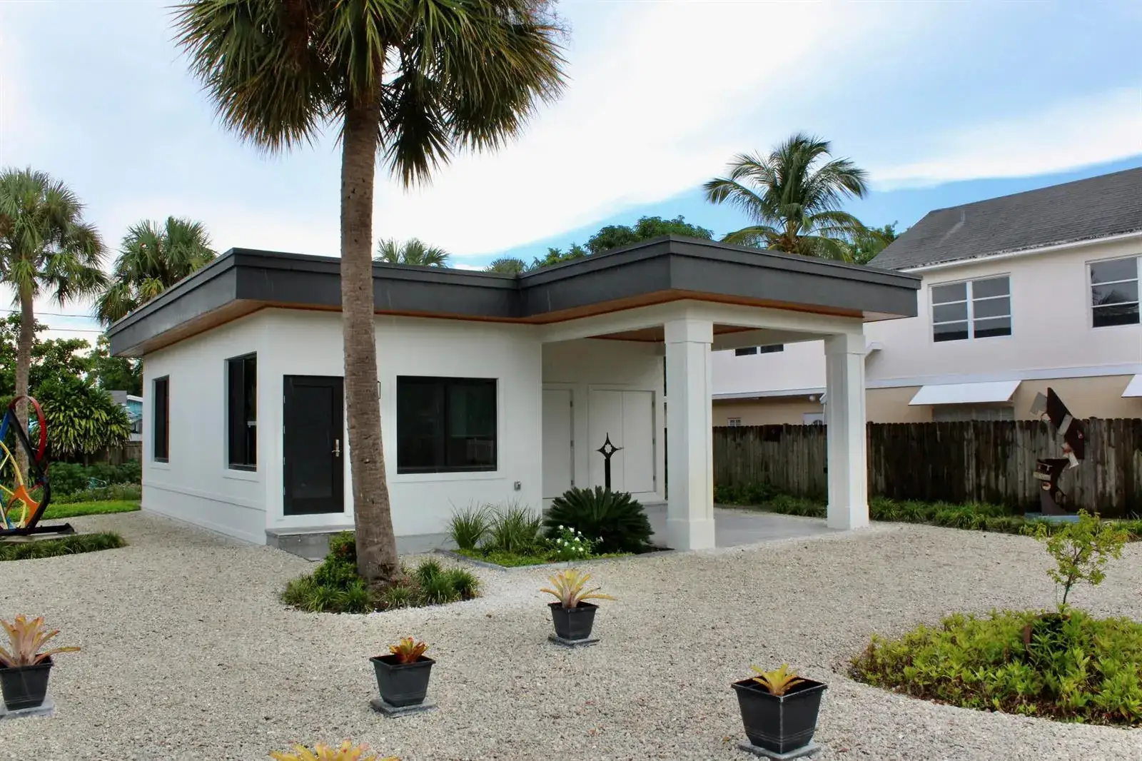1 bedroom 1 bath Residential Lease for rent at 3583 Gibbs Road, Delray Beach FL 33483