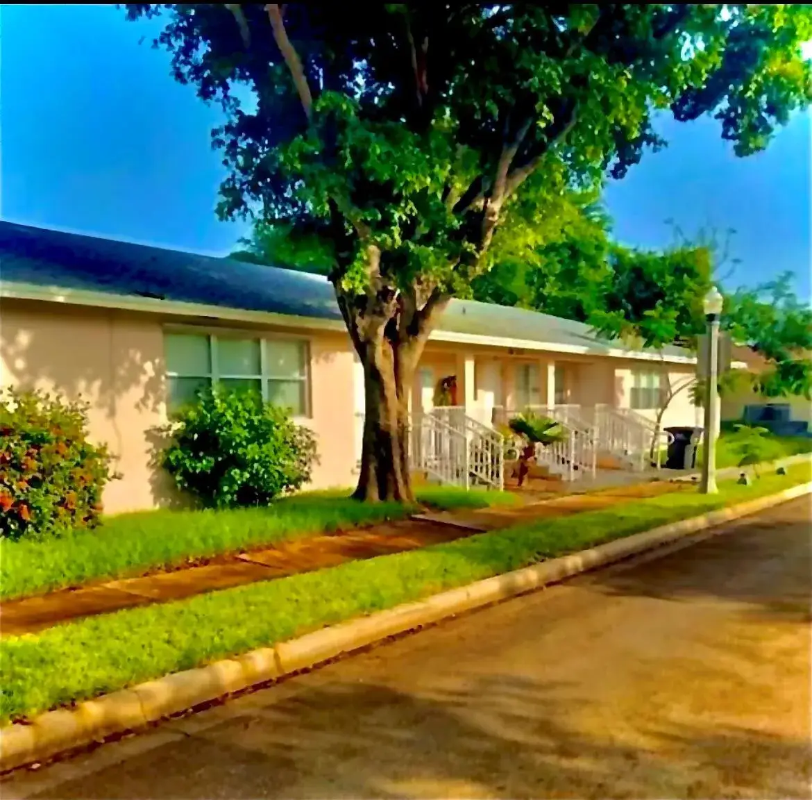 3 bedroom 2 bath Residential Lease for rent at 701 5th Street # 1, West Palm Beach FL 33401