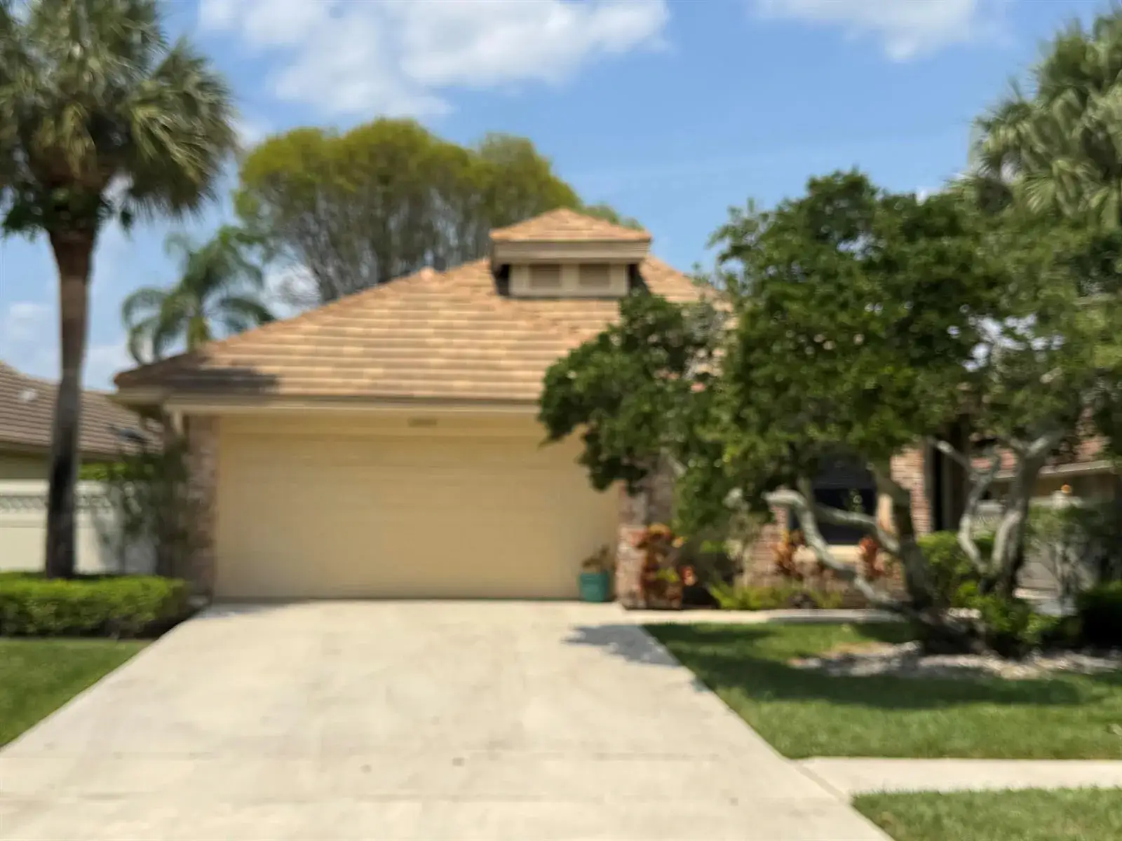 3 bedroom 2 bath Residential for sale at 6803 Bitterbush Place, Boynton Beach FL 33472