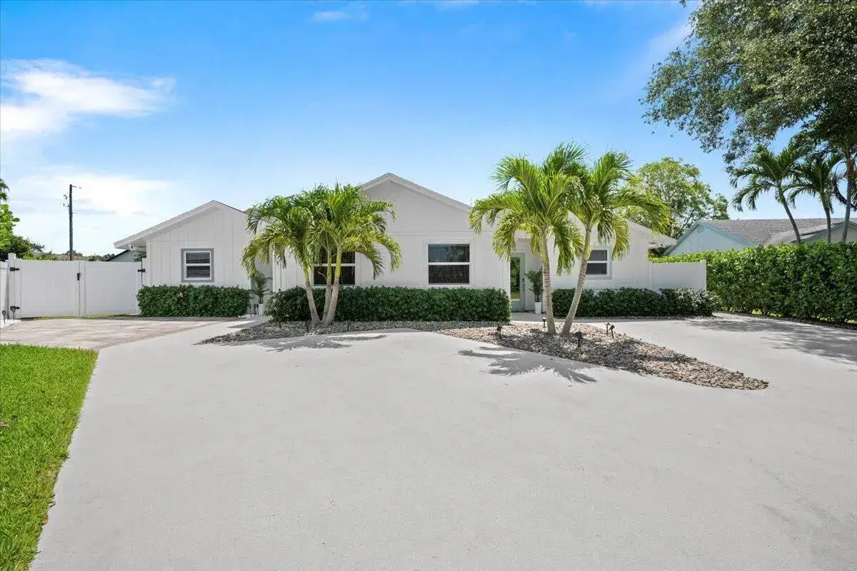 3 bedroom 2 bath Residential Lease for rent at 6075 Francis Street, Jupiter FL 33458