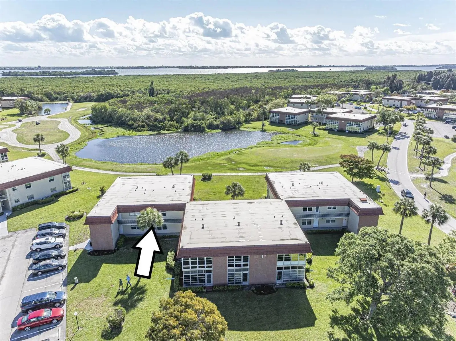 2 bedroom 2 bath Residential for sale at 67 Royal Oak Drive # 206, Vero Beach FL 32962