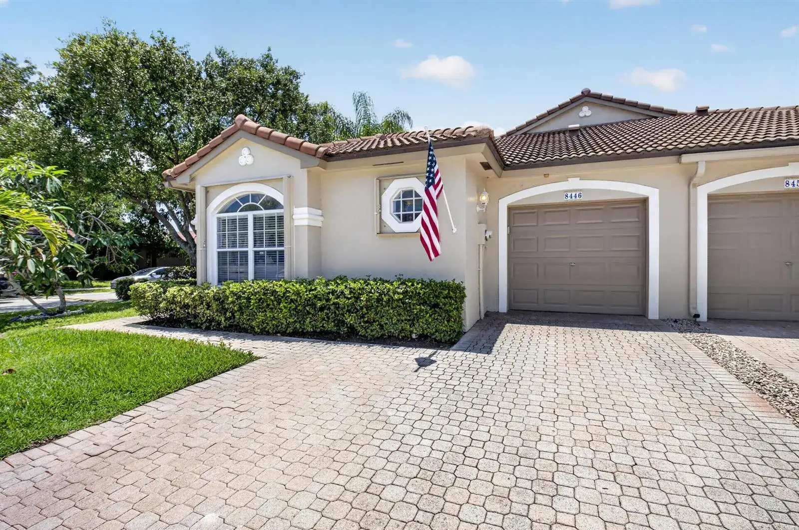3 bedroom 2 bath Residential for sale at 8446 Vía Serena, Boca Raton FL 33433