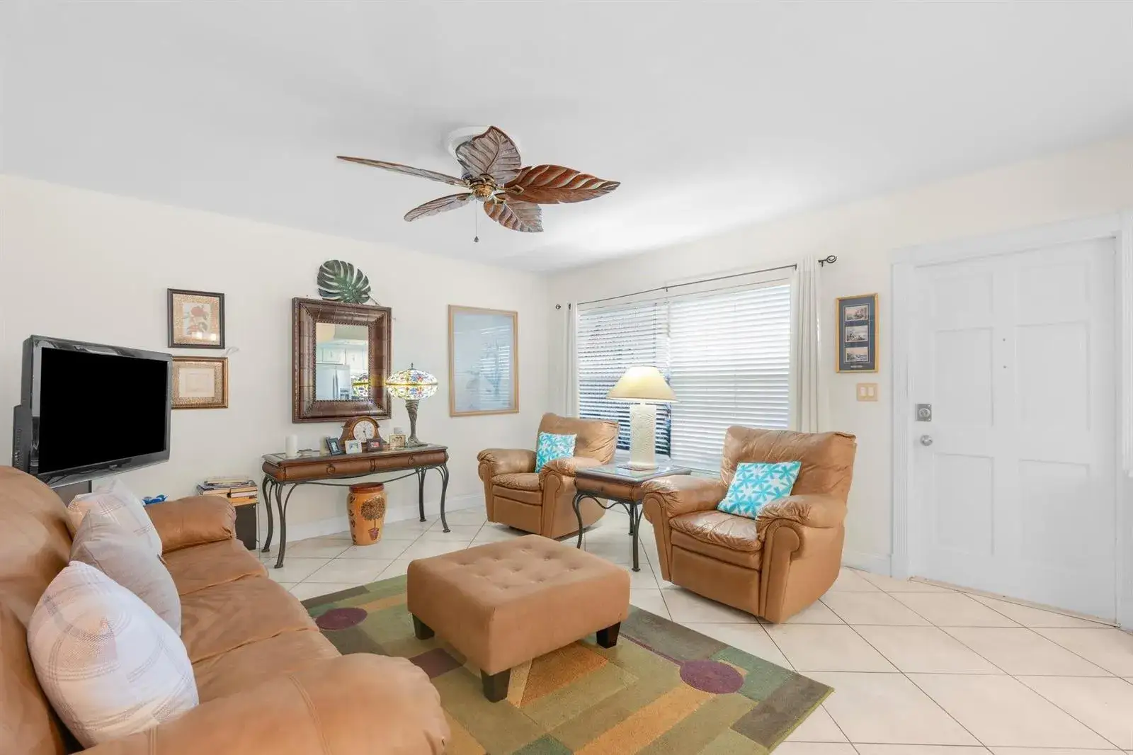 100 SE 6th Avenue # 304, Pompano Beach FL 33060