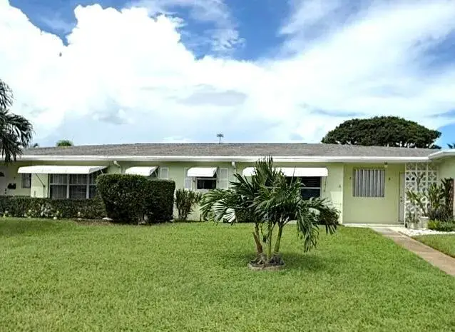 1 bedroom 1 bath Residential for sale at 215 South Boulevard # C, Boynton Beach FL 33435