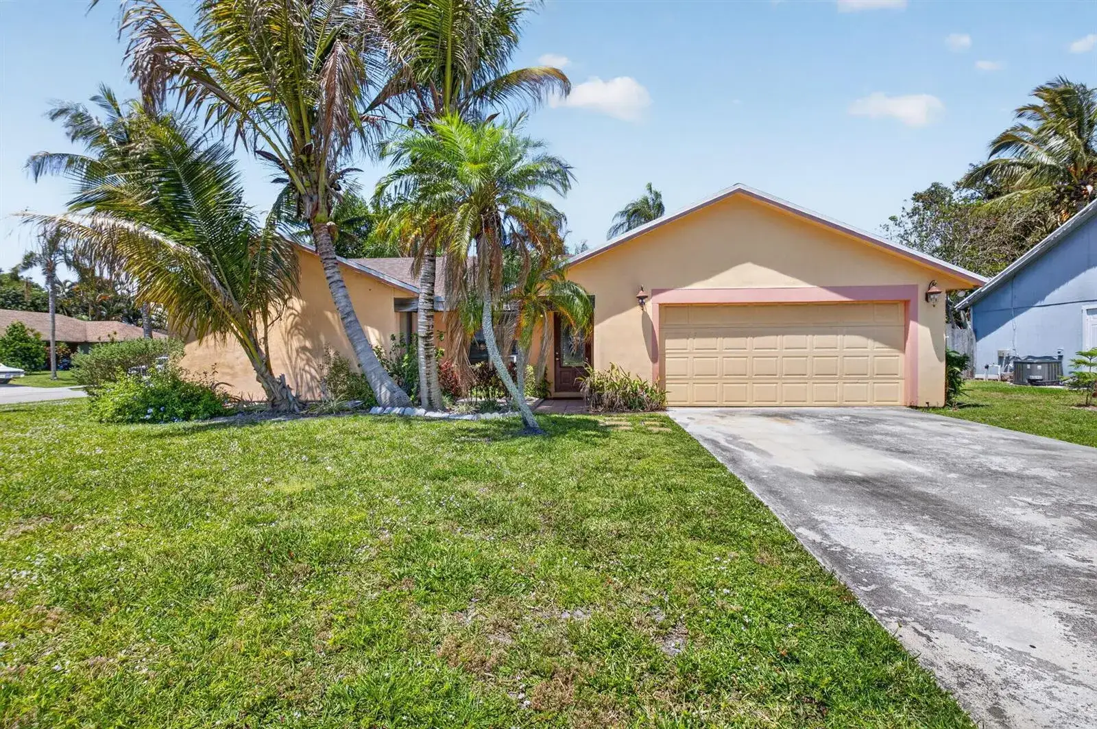 4 bedroom 2 bath Residential for sale at 9389 Longmeadow Circle, Boynton Beach FL 33436