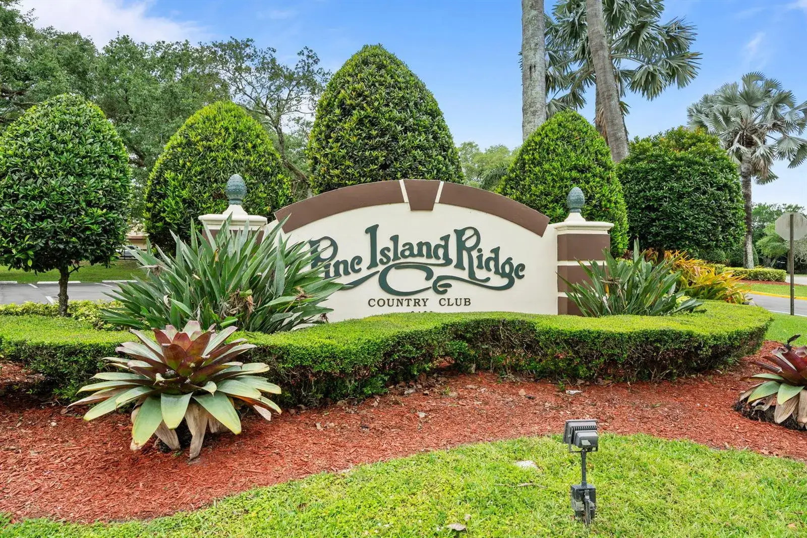 2 bedroom 2 bath Residential for sale at 9470 Live Oak Place # 204, Davie FL 33324