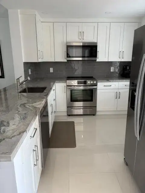 2 bedroom 2 bath Residential for sale at 424 SE 10th Street # 203, Dania Beach FL 33004