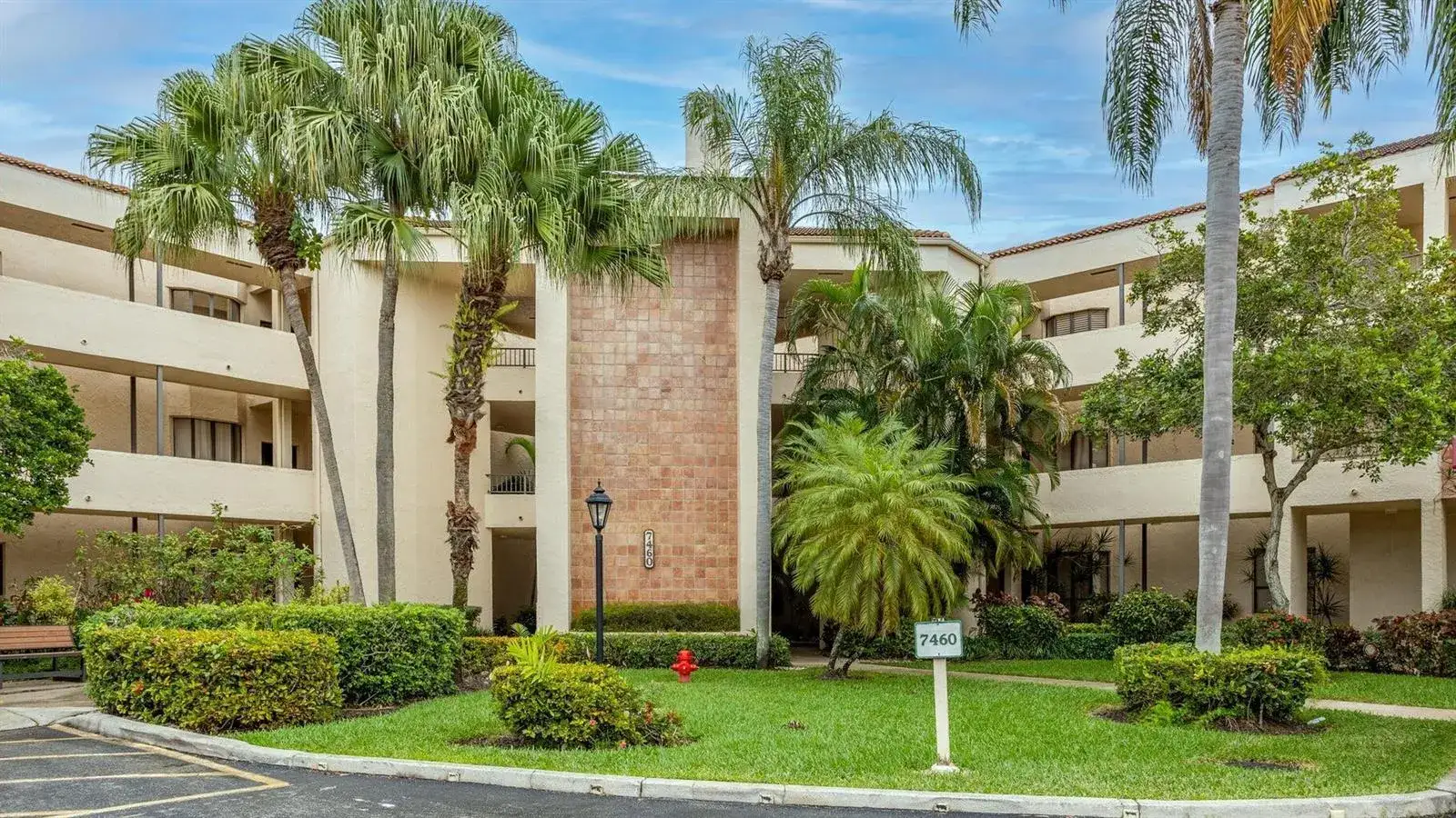 2 bedroom 2 bath Residential Lease for rent at 7460 La Paz Boulevard # 208, Boca Raton FL 33433