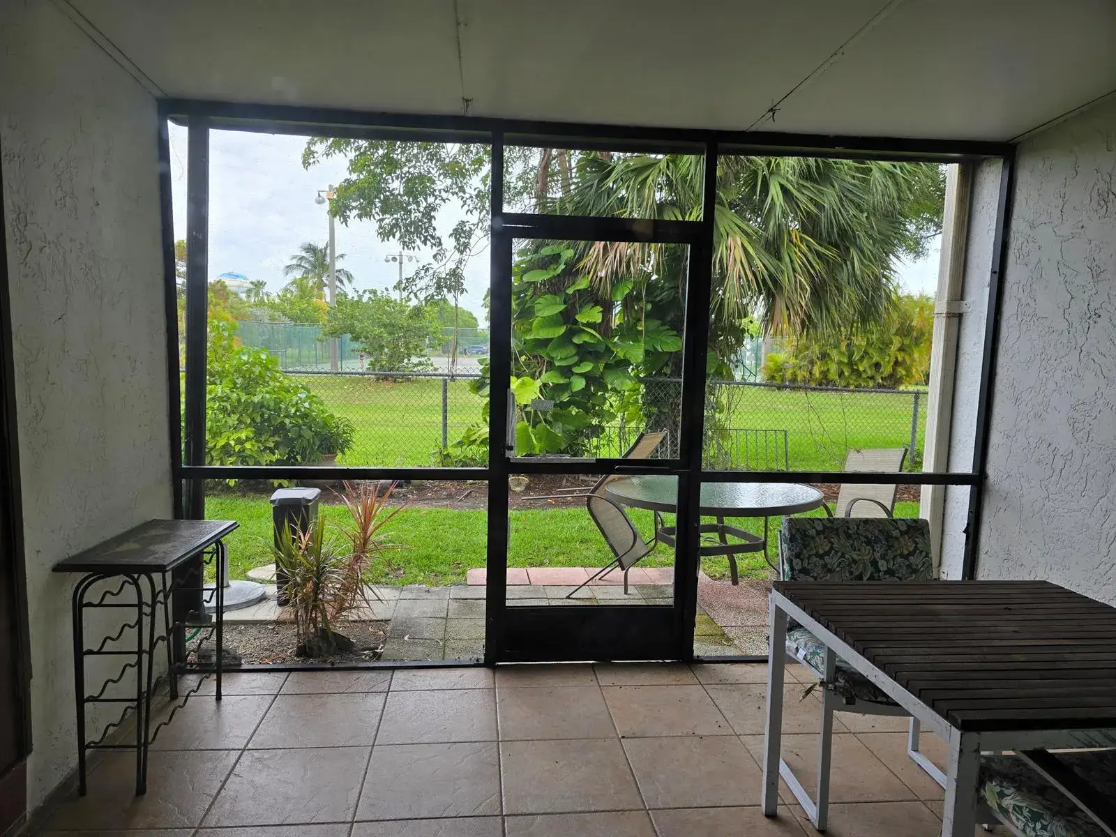 2 bedroom 1 bath Residential Lease for rent at 2153 N 14th Avenue # 2153, Hollywood FL 33020