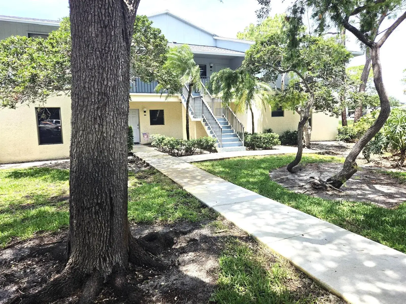 2 bedroom 2 bath Residential Lease for rent at 6551 SE Federal Highway # 104, Stuart FL 34997
