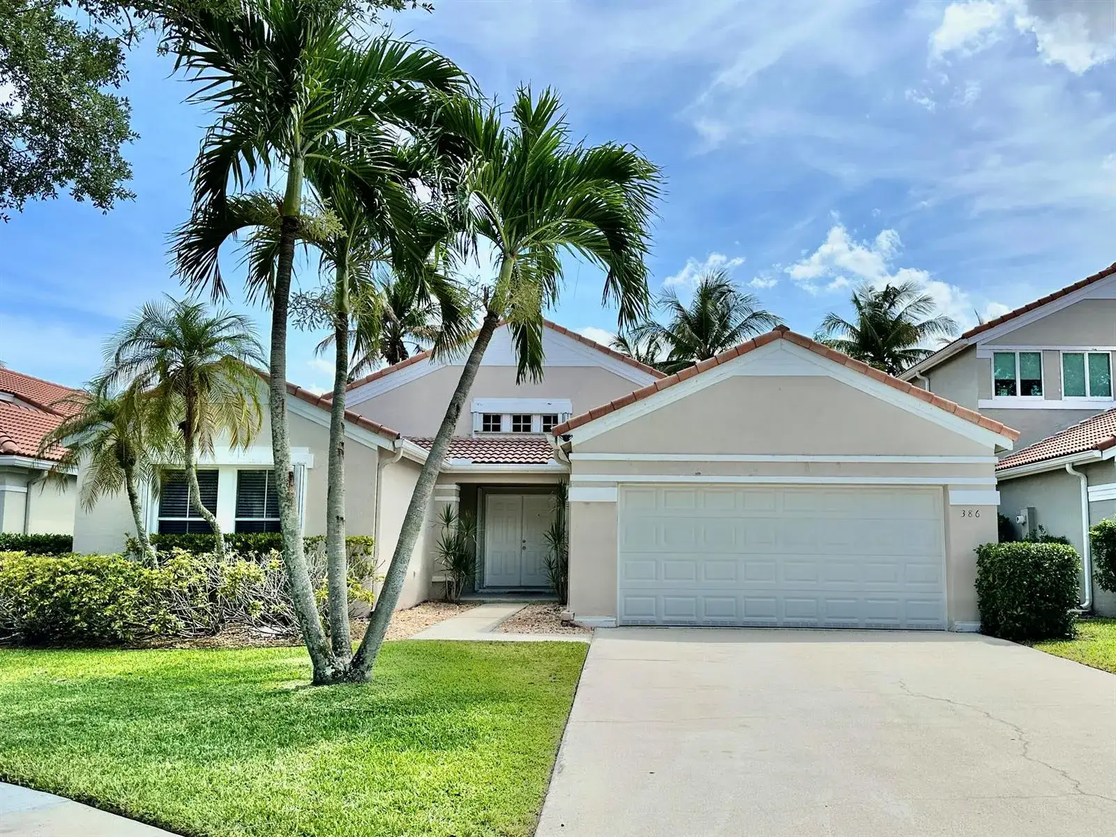4 bedroom 2 bath Residential for sale at 386 Carrington Drive, Weston FL 33326