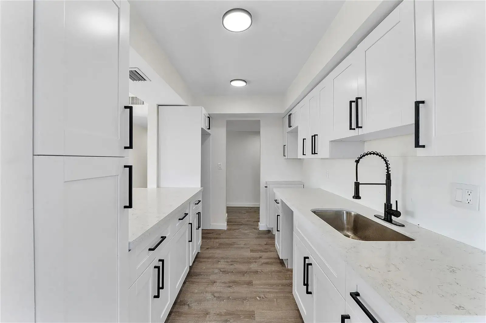 2 bedroom 2 bath Residential for sale at 4174 Inverrary Drive # 1002, Lauderhill FL 33319