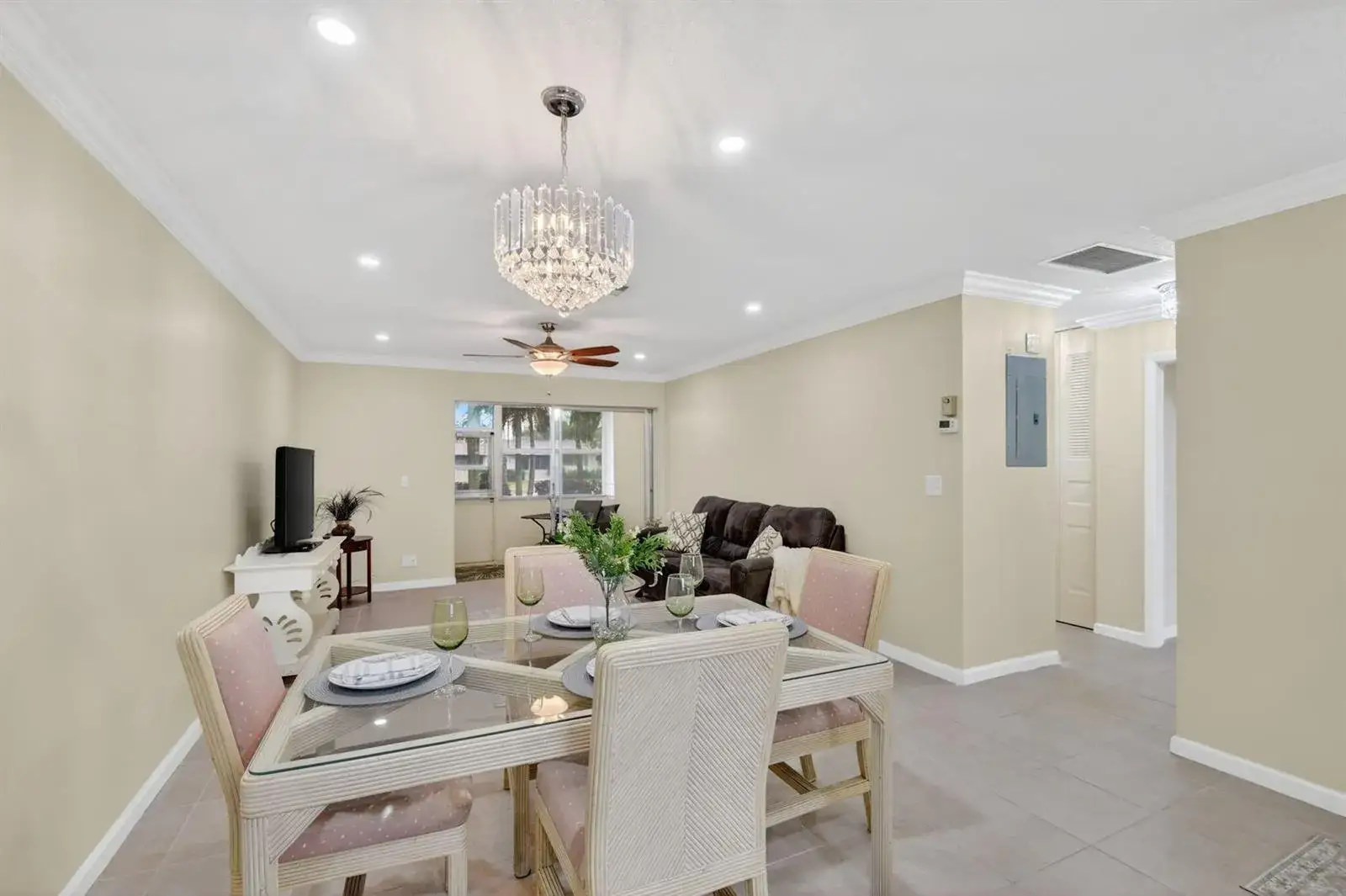 2 bedroom 2 bath Residential for sale at 2787 Dudley Dr Apt D, West Palm Beach FL 33415
