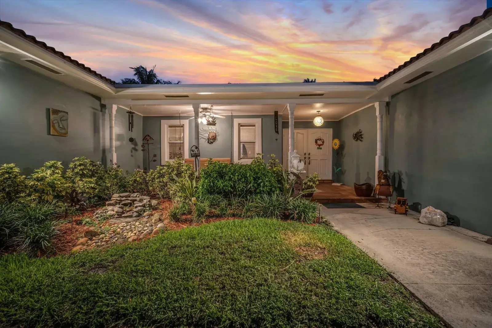 4 bedroom 2 bath Residential for sale at 5101 N 36th Court, Hollywood FL 33021