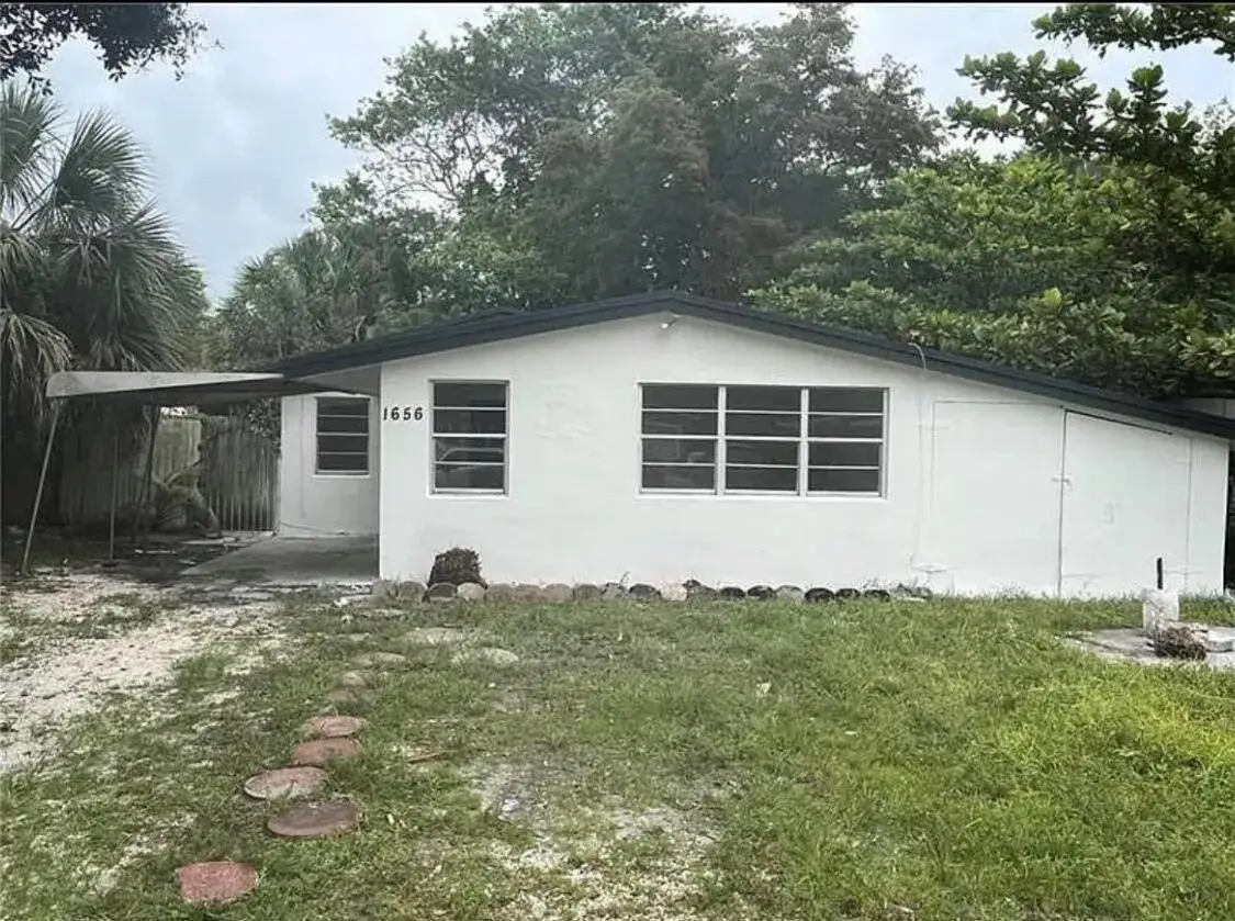 3 bedroom 1 bath Residential for sale at 1656 SW 30th Avenue, Fort Lauderdale FL 33312
