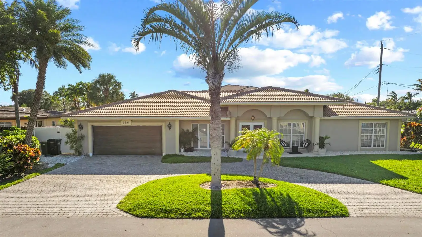3 bedroom 2 bath Residential for sale at 3531 NE 30th Avenue, Lighthouse Point FL 33064