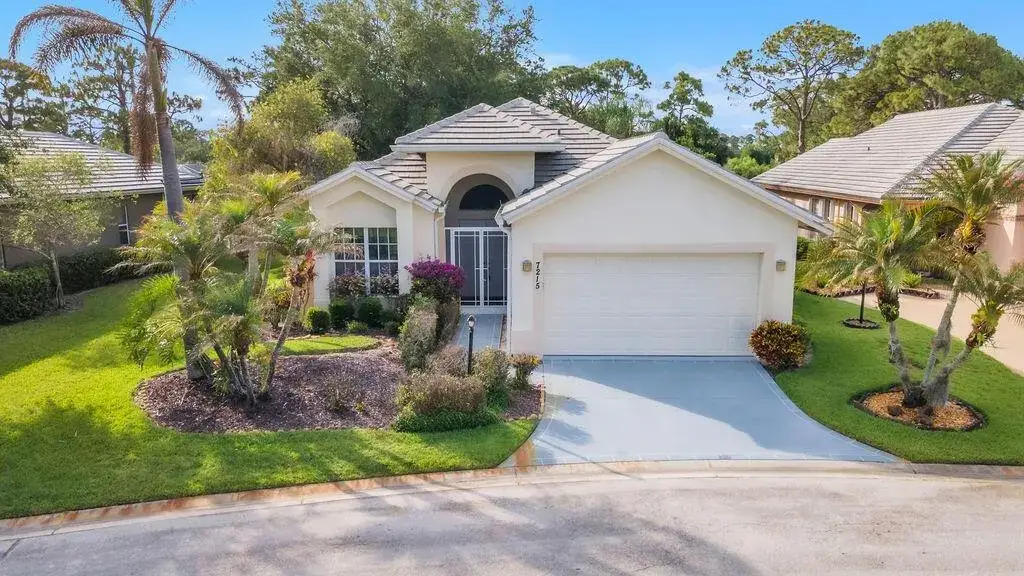 2 bedroom 2 bath Residential for sale at 7215 Marsh Terrace, Port St. Lucie FL 34986