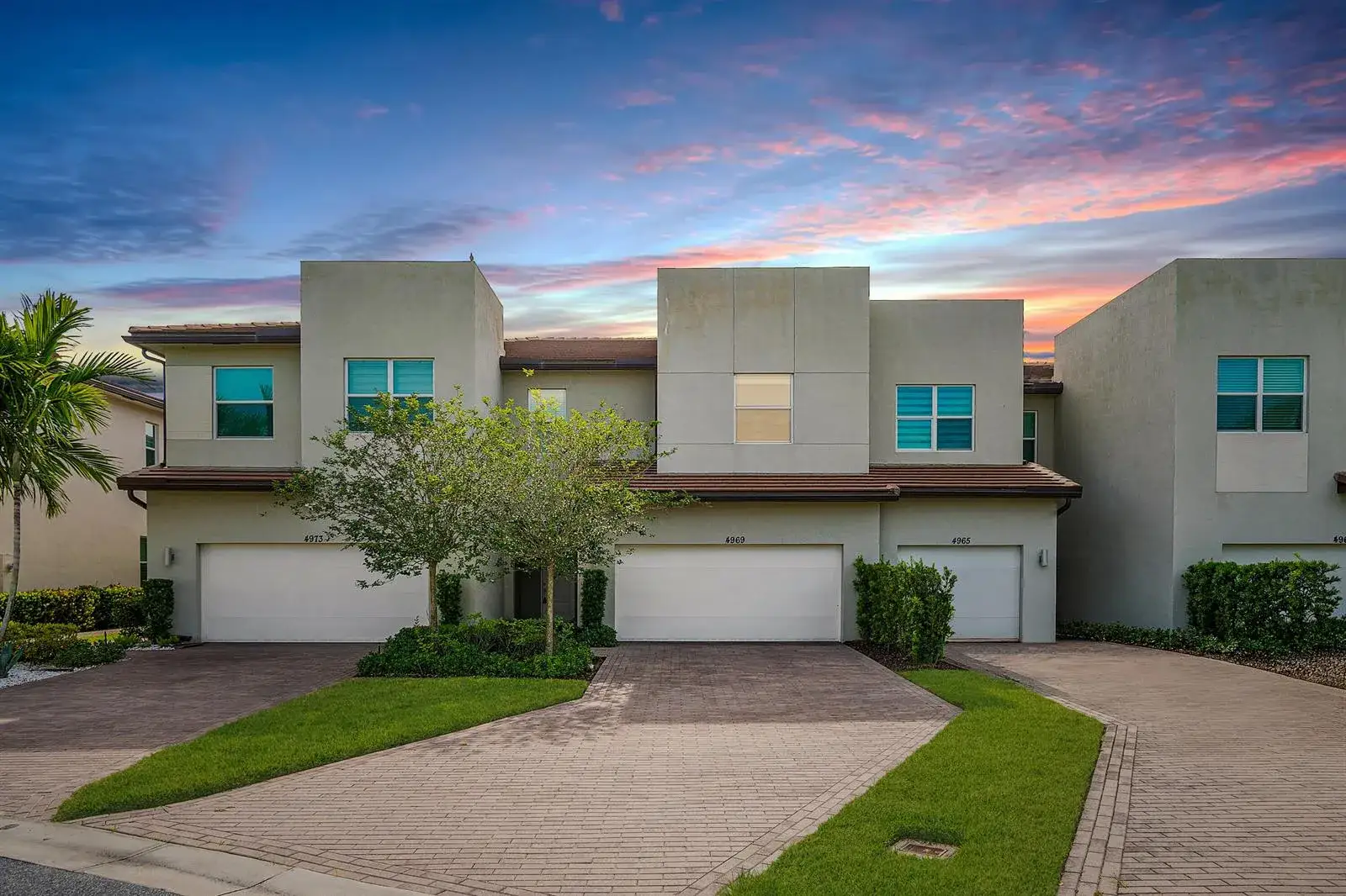 3 bedroom 2 bath Residential for sale at 4969 Navali Drive, Lake Worth FL 33467