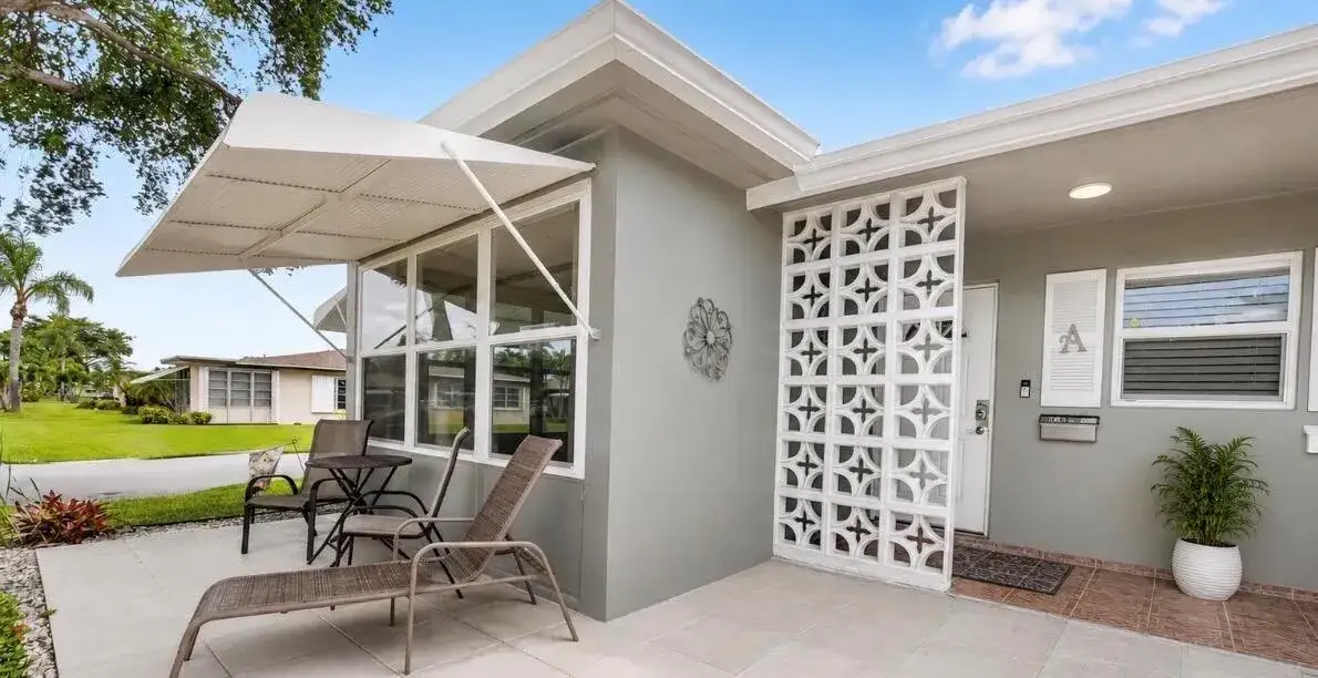 920 South Drive # A, Delray Beach FL 33445