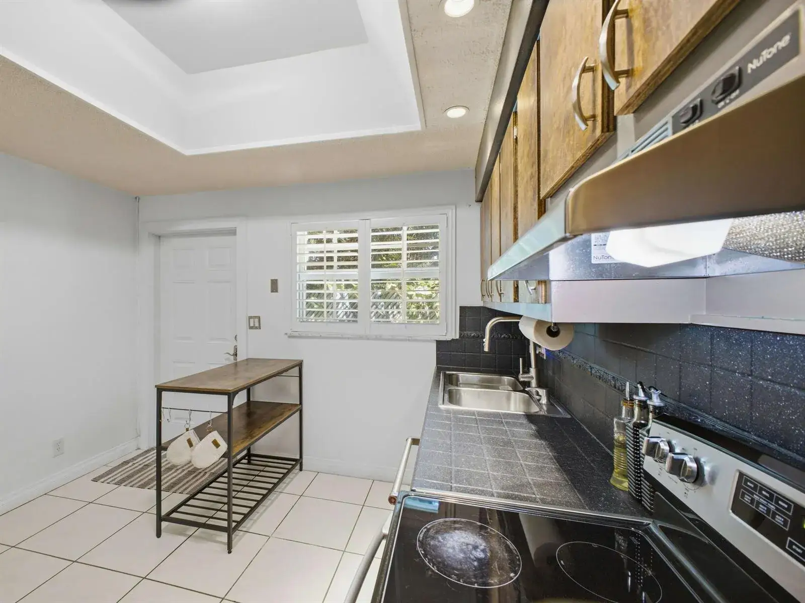 2 bedroom 2 bath Residential for sale at 2200 Monroe Street # 24, Hollywood FL 33020