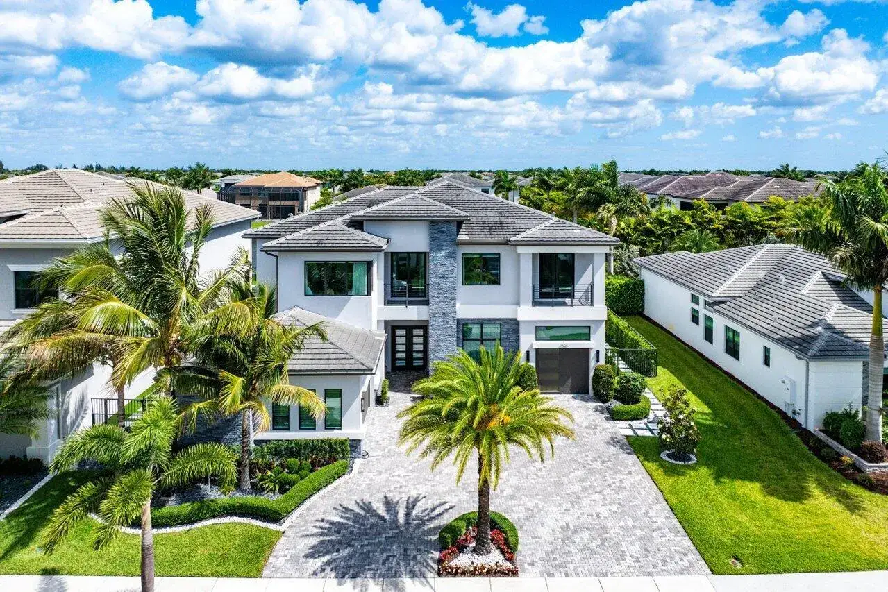 5 bedroom 5 bath Residential for sale at 9625 Vescovato Way, Boca Raton FL 33496