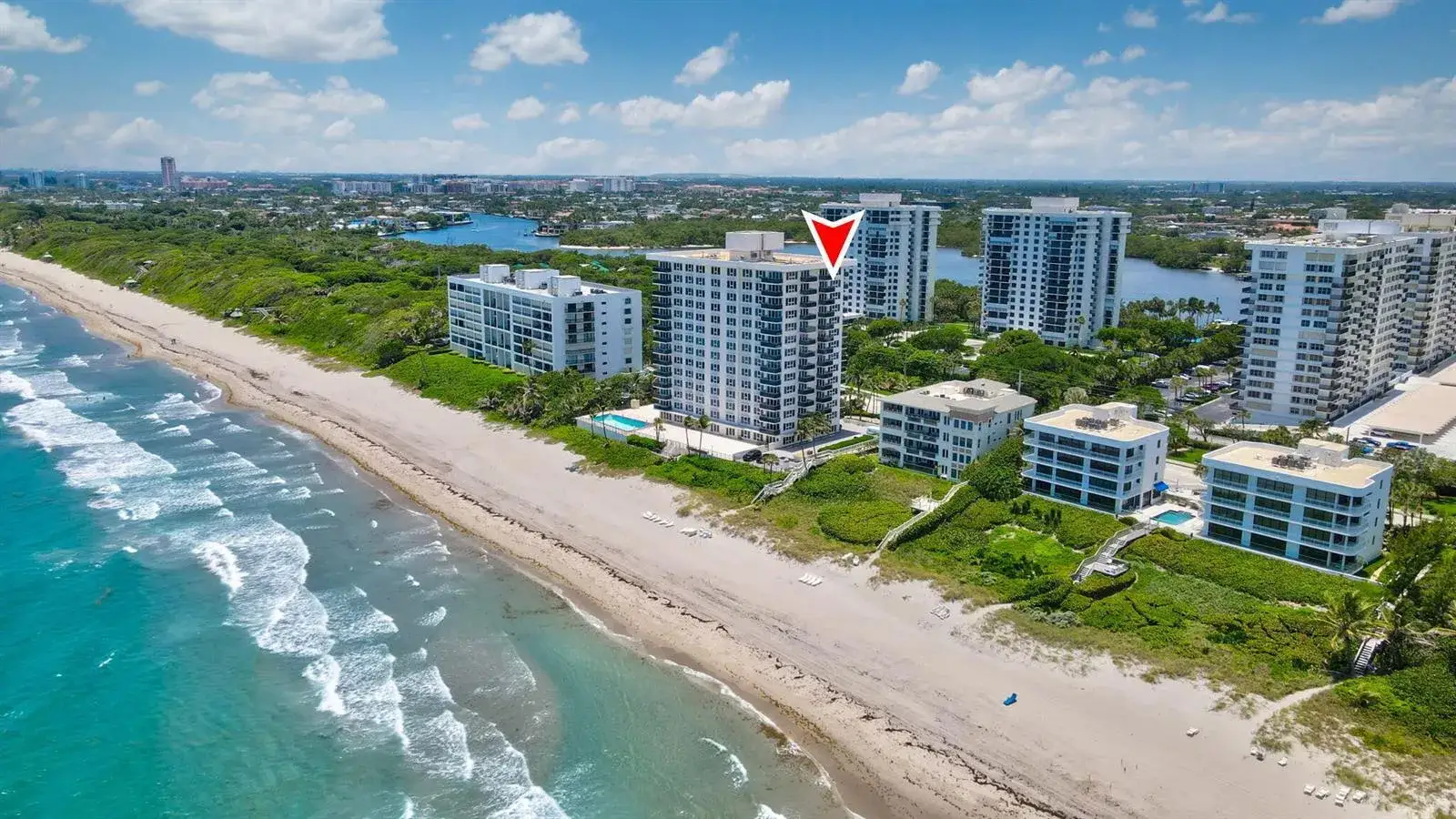 2 bedroom 2 bath Residential for sale at 2066 N Ocean Boulevard, Boca Raton FL 33431