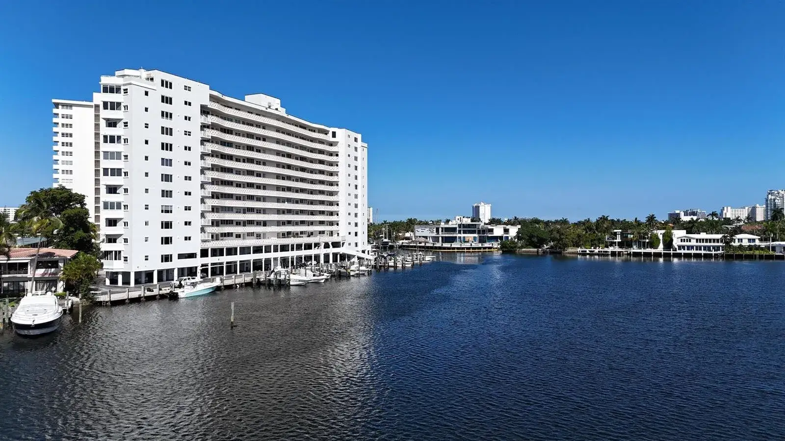 2 bedroom 2 bath Residential for sale at 333 Sunset Drive # 708, Fort Lauderdale FL 33301