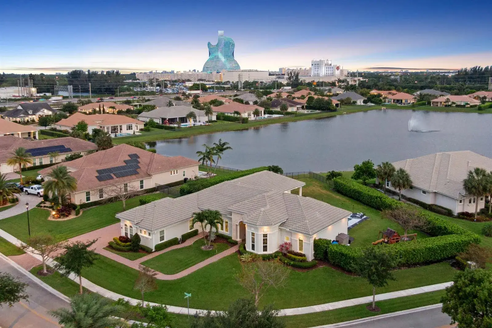 5 bedroom 4 bath Residential for sale at 4830 W Sterling Ranch Circle, Davie FL 33314