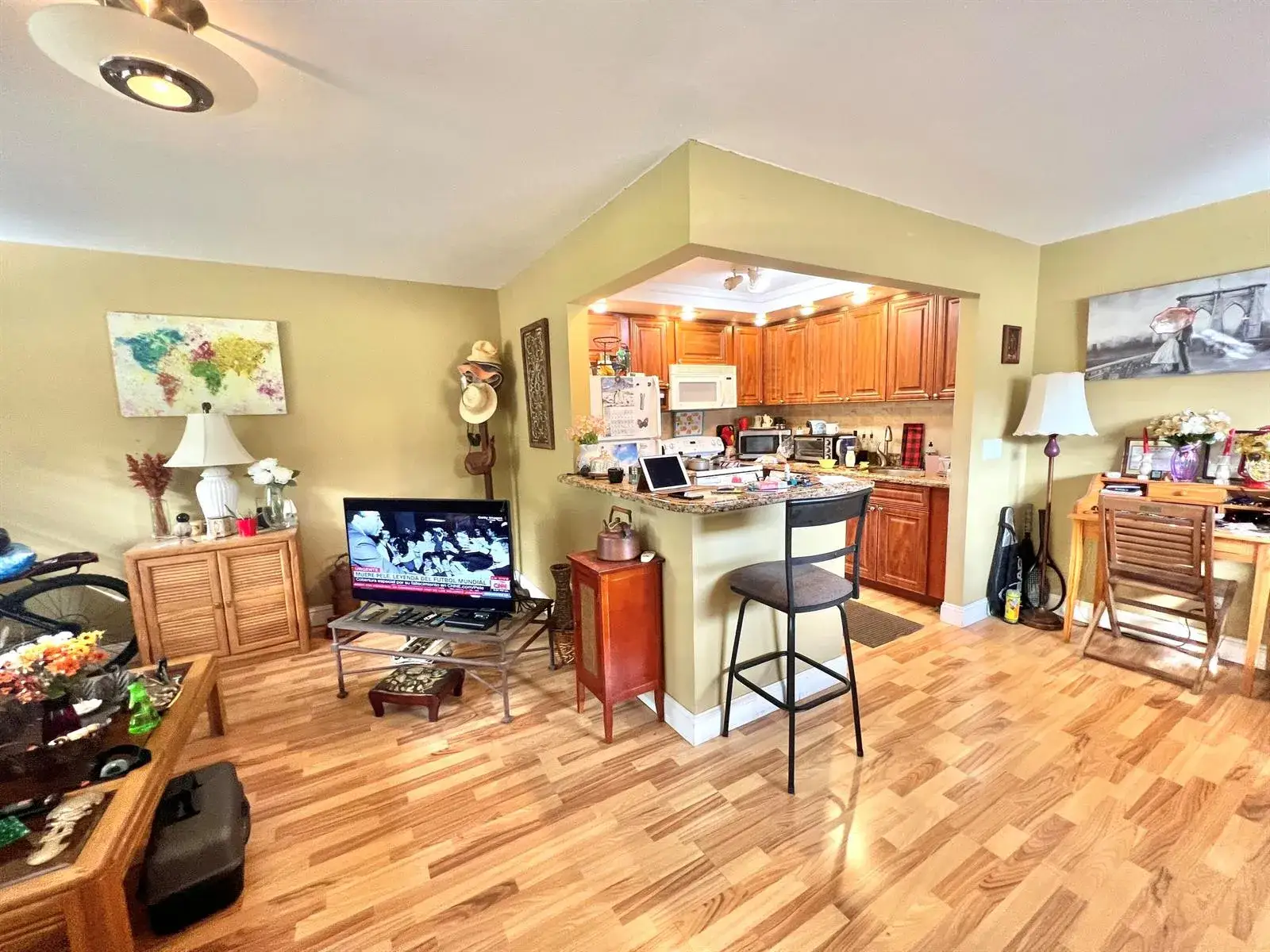 1 bedroom 1 bath Residential for sale at 283 Saxony F # 283, Delray Beach FL 33446