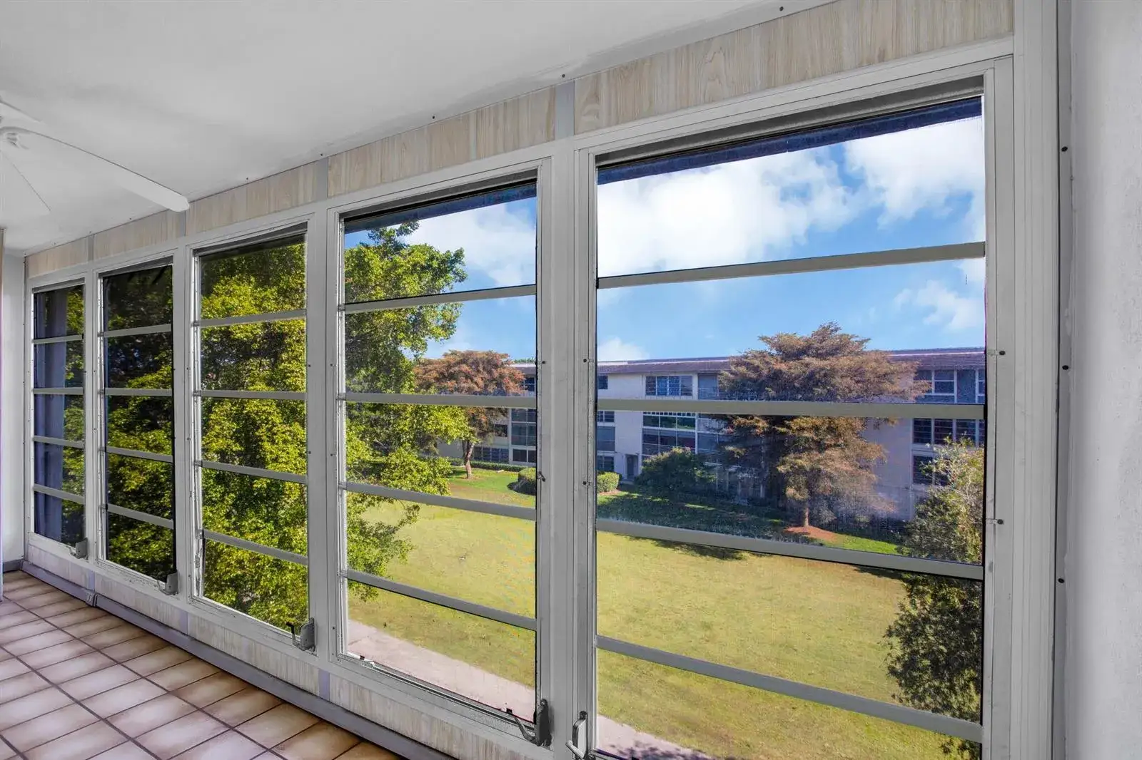 2 bedroom 2 bath Residential for sale at 3405 Bimini Lane # M4, Coconut Creek FL 33066