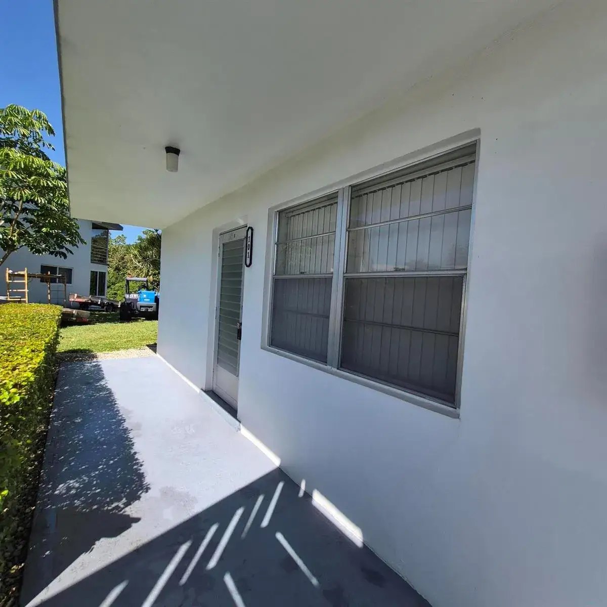 2 bedroom 1 bath Residential for sale at 101 Northampton F, West Palm Beach FL 33417