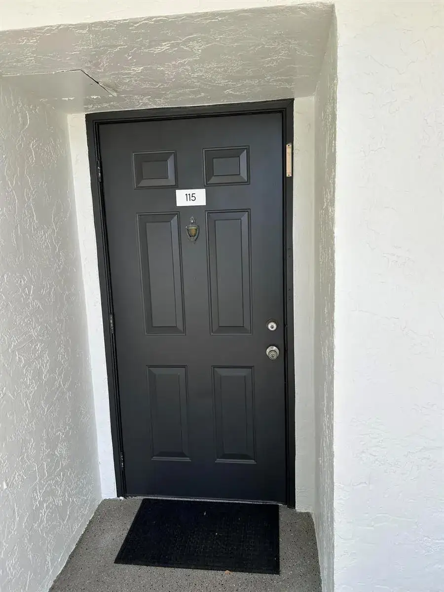 2 bedroom 2 bath Residential Lease for rent at 4725 Lucerne Lakes Boulevard # 115, FL 33467