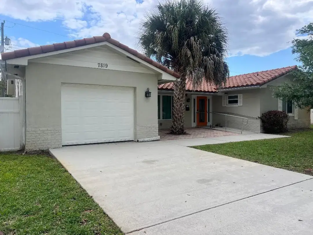 4 bedroom 2 bath Residential for sale at 7819 NW 40th Street, Coral Springs FL 33065