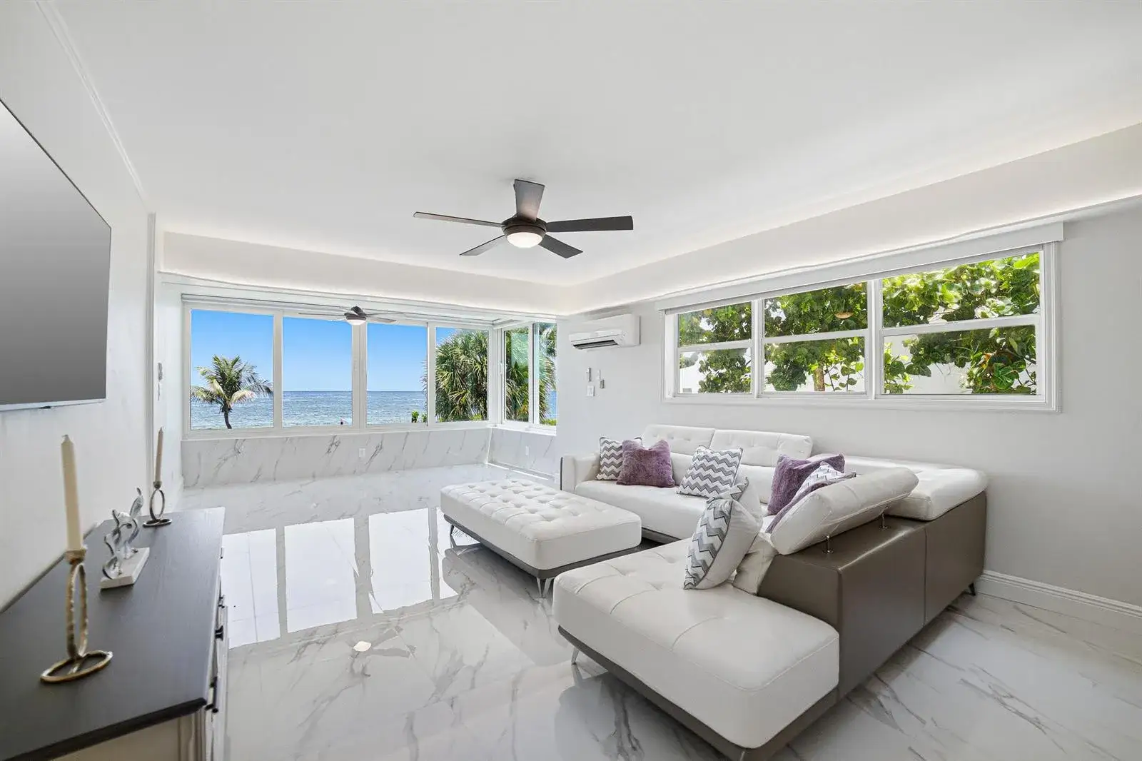 1 bedroom 1 bath Residential Lease for rent at 8 Briny Avenue # 206, Pompano Beach FL 33062