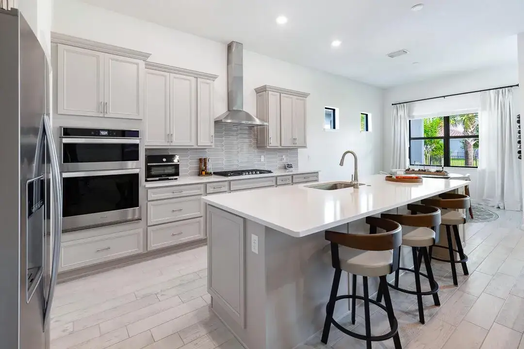 599 SE Villandry Way, Port St. Lucie FL 34984