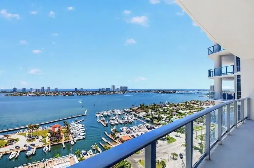 3 bedroom 3 bath Residential for sale at 220 Lake Shore Drive # 1808, Lake Park FL 33403