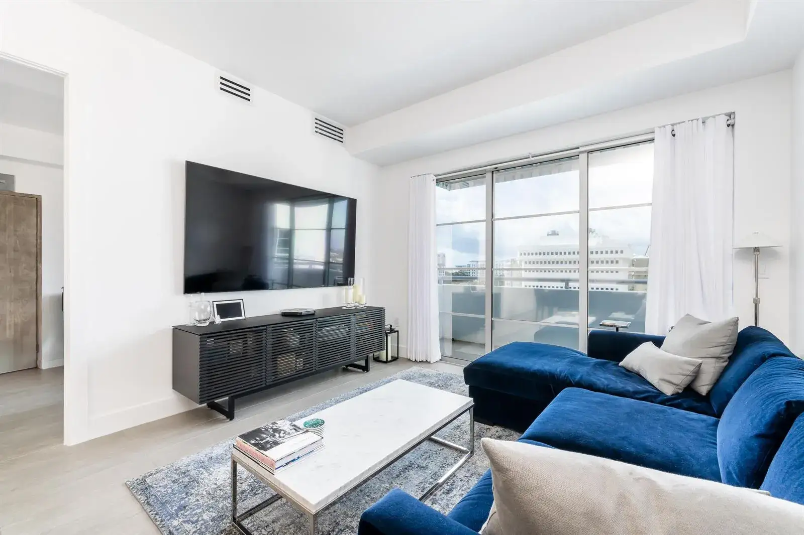 2 bedroom 2 bath Residential for sale at 155 E Boca Raton Road # 818, Boca Raton FL 33432