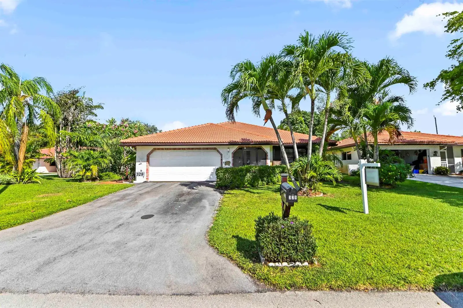 2 bedroom 2 bath Residential for sale at 329 Knob Hill Boulevard, Boca Raton FL 33431