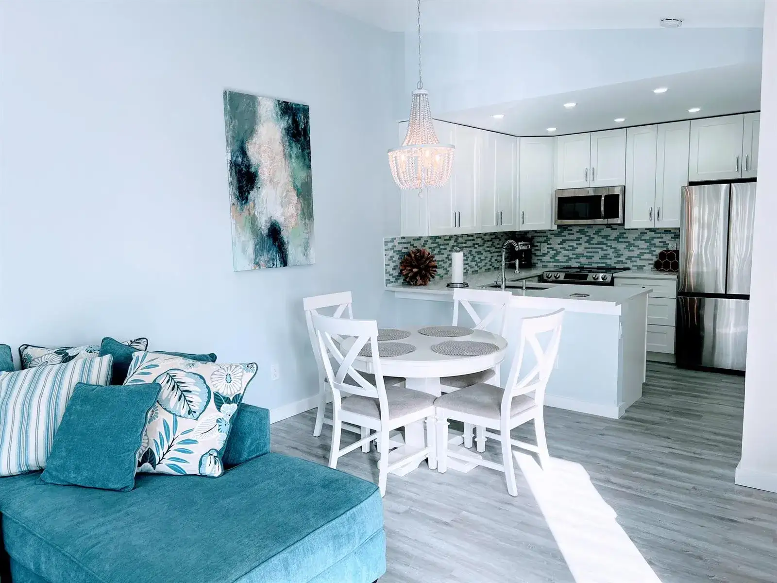 2 bedroom 2 bath Residential Lease for rent at 647 Waterside Drive, Hypoluxo FL 33462