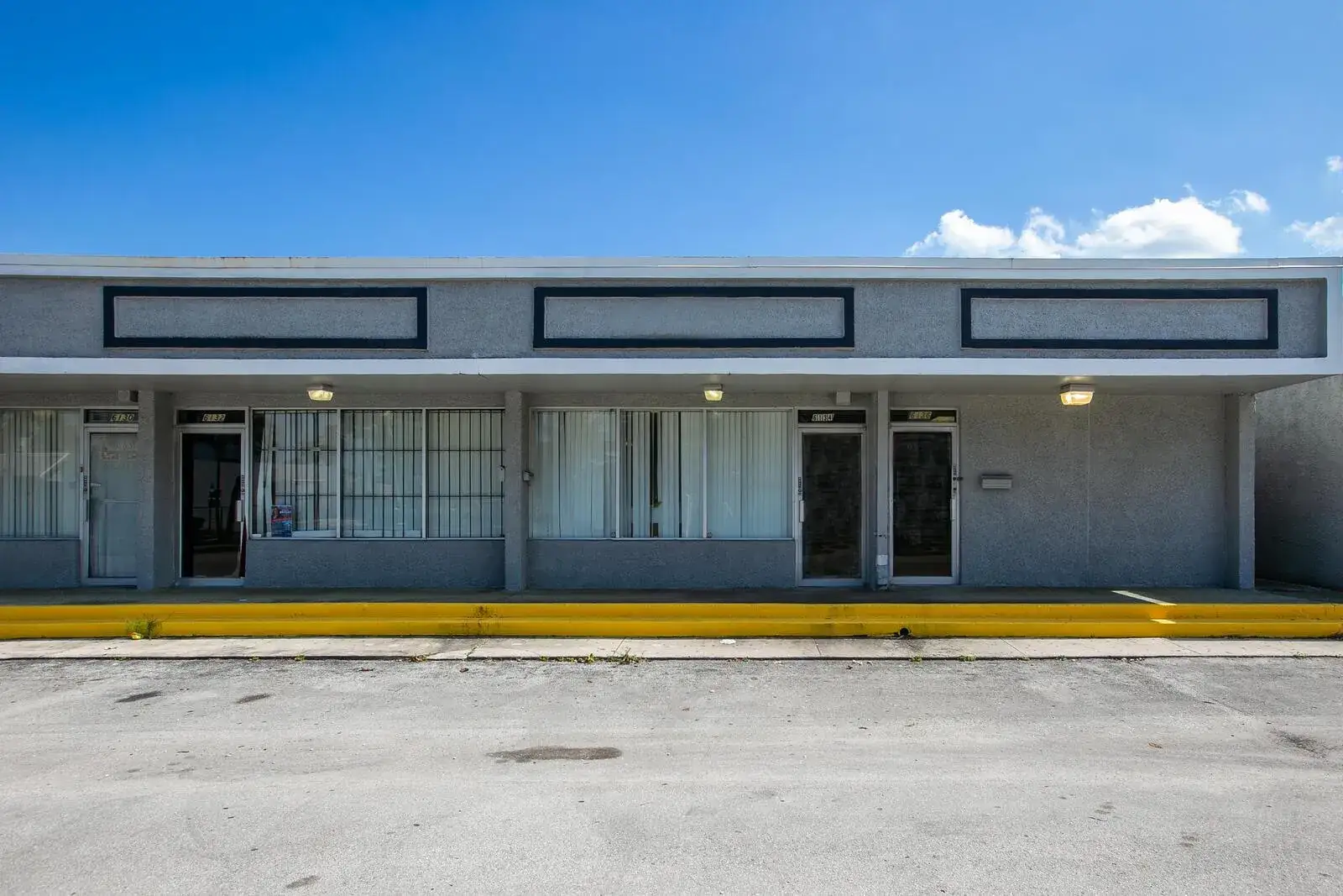 Commercial Sale for sale at 6134 NW 11th Street, Sunrise FL 33313