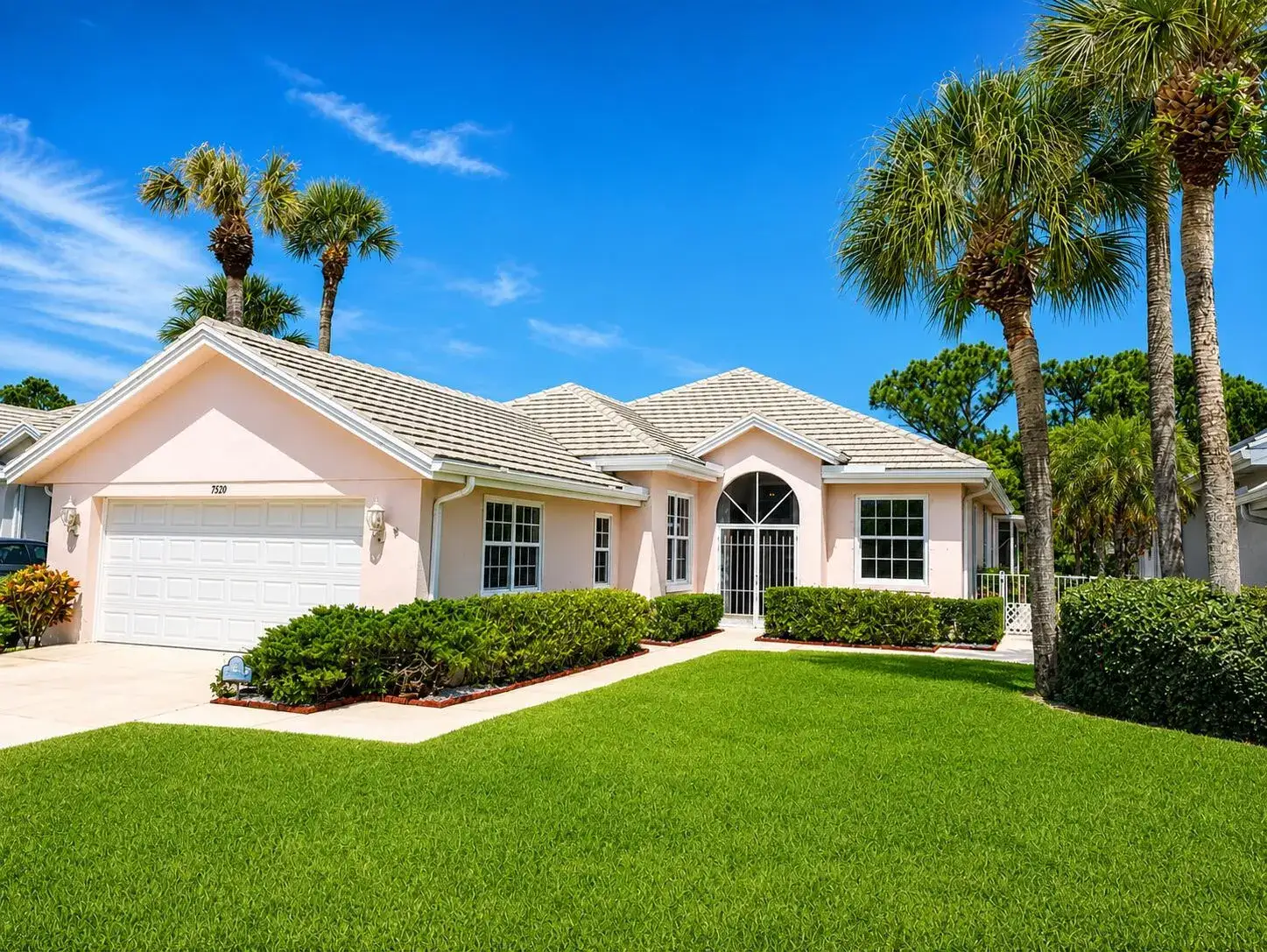 7529 SE Bay Cedar Circle, Hobe Sound FL 33455