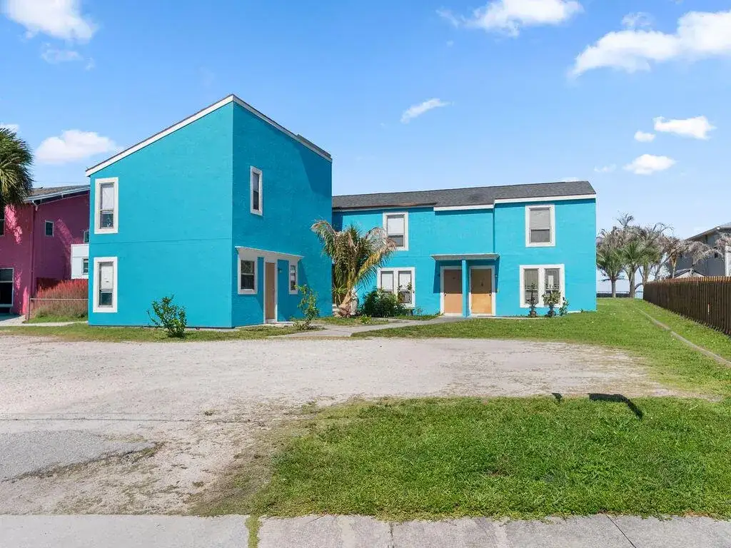Commercial Sale for sale at 642 & 646 Eldorado Street, Fort Pierce FL 34949