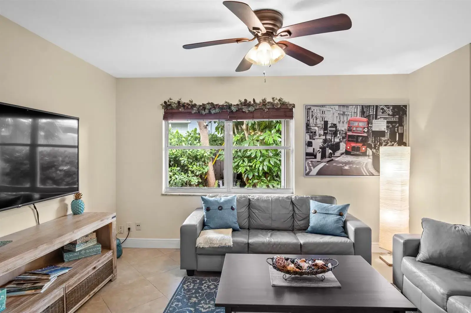 1 bedroom 1 bath Residential Lease for rent at 803 NE 2nd Avenue, Delray Beach FL 33444