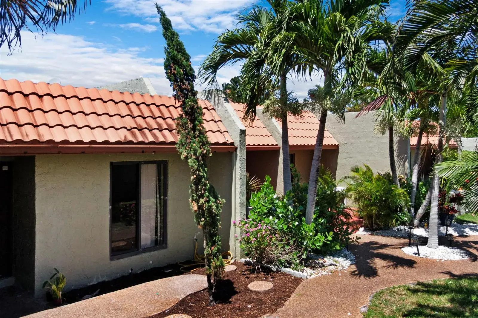 2 bedroom 2 bath Residential for sale at 153 SE 7th Street # 1, Deerfield Beach FL 33441